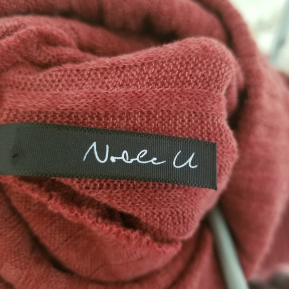 Bodycon Dress - Picture 4 of 5